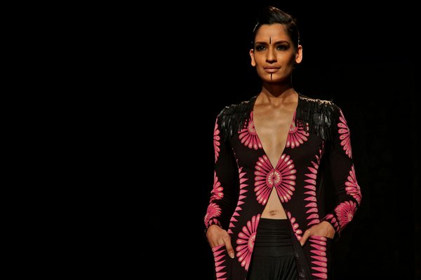 Quels sont les bienfaits des bains de boue et comment les reproduire à la maison?